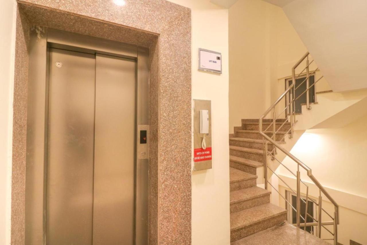 Fabhotel Comfort Residency II Gurgaon Bagian luar foto